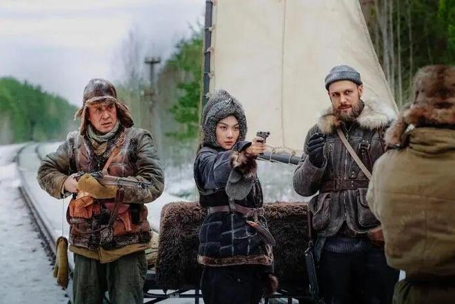 《红丝绸》主打史诗+悬疑麻将胡了中俄合拍谍战片(图3)