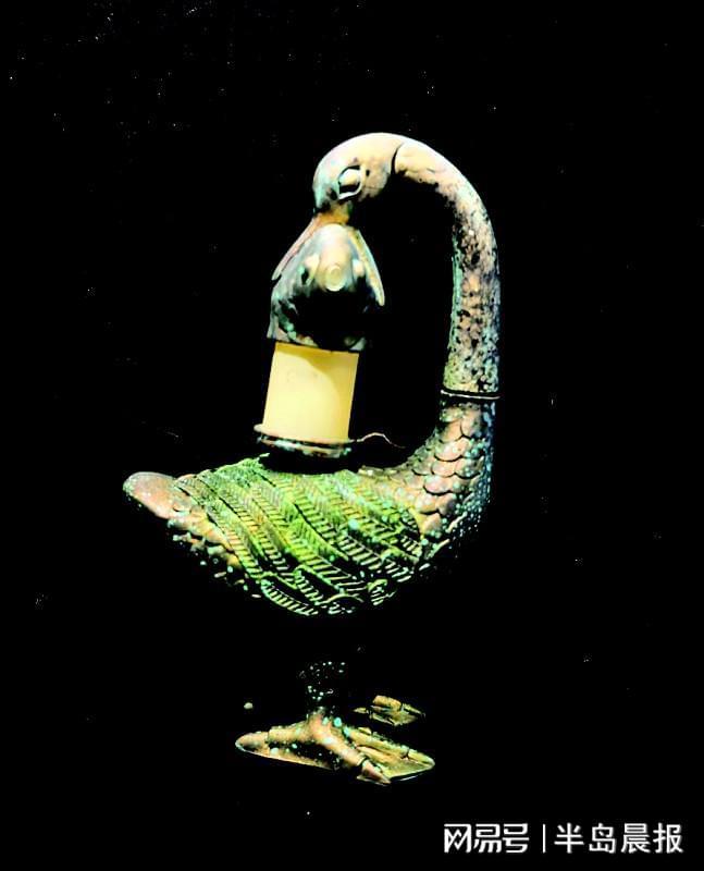 藏家打造“冰箱贴博物馆”麻将胡了2400枚！大连(图2)